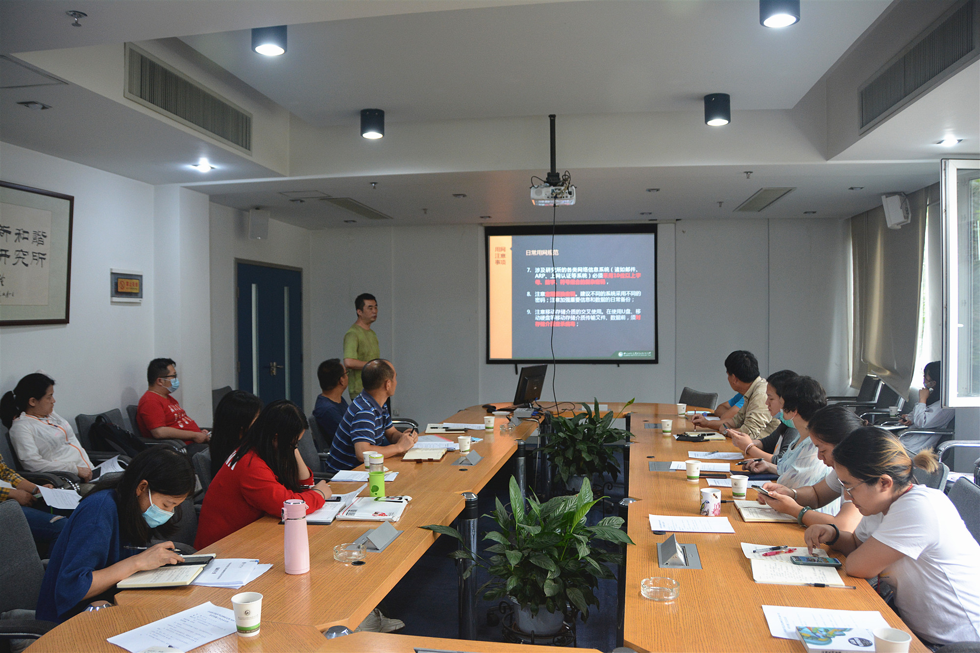 电子游戏app下载安装