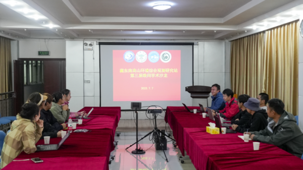 电子游戏app下载安装